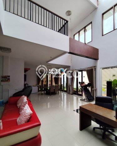 Ready to Use! Luxury House LT 420m2 Desain Modern di Araya Ready to Use! Luxury House LT 420m2 Desain Modern di Araya