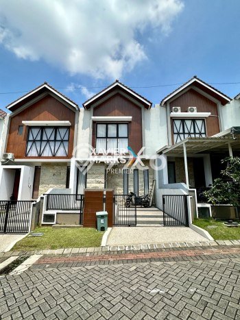 Rumah Luas Asri 3 KT Siap Huni di Dieng Malang Rumah Luas Asri 3 KT Siap Huni di Dieng Malang