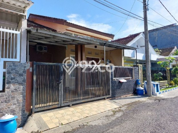 Hunian Cantik Minimalis Lb 70m2 di Blimbing, Malang Hunian Cantik Minimalis Lb 70m2 di Blimbing, Malang