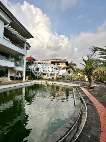 Rumah Elit LB 2000m2 Siap Huni Desain Elegan di Tidar, Malang Rumah Elit LB 2000m2 Siap Huni Desain Elegan di Tidar, Malang