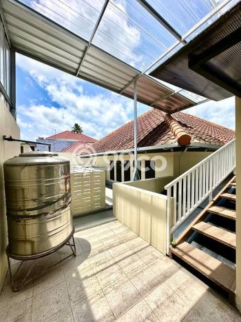 For Sale! Luxury House LT 240m2 Desain Modern di Araya For Sale! Luxury House LT 240m2 Desain Modern di Araya