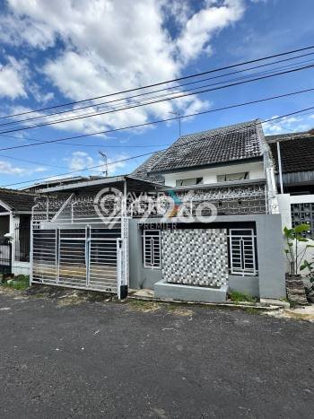Rumah Luas Asri 2 KT Siap Pakai di Tidar Malang Rumah Luas Asri 2 KT Siap Pakai di Tidar Malang