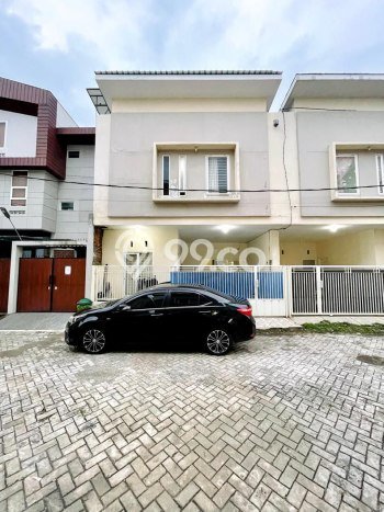 Tersedia Rumah Kost di Soekarno Hatta, Malang 9 Kamar Tersedia Rumah Kost di Soekarno Hatta, Malang 9 Kamar