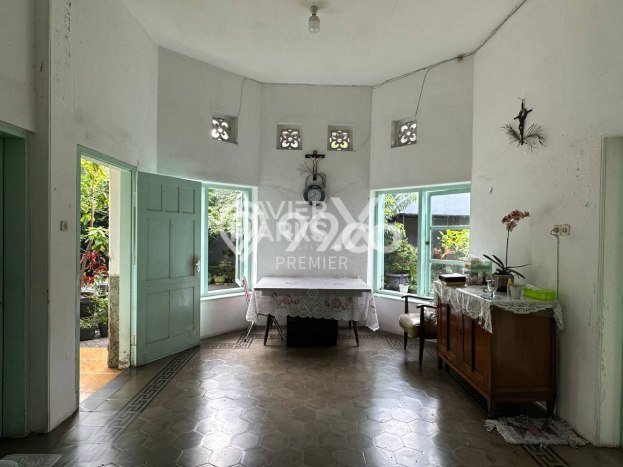 Siap Huni Rumah Mewah 4 Kamar di Klojen Dekat ke Mana Pun Siap Huni Rumah Mewah 4 Kamar di Klojen Dekat ke Mana Pun