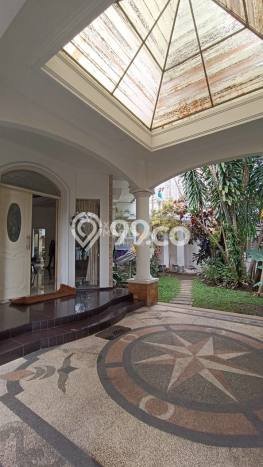 For Sale Rumah Mewah Exclusive di Klojen, Malang For Sale Rumah Mewah Exclusive di Klojen, Malang