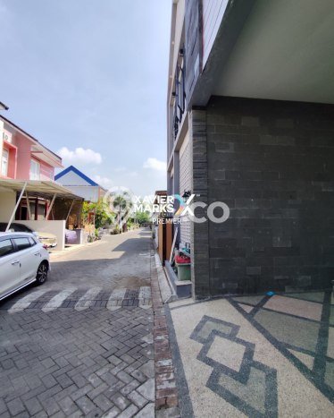 Rumah PREMIUM! area Lowokwaru, Malang, LT 75m2m² Bangunan 121m2m², HARGA SPESIAL Rumah PREMIUM! area Lowokwaru, Malang, LT 75m2m² Bangunan 121m2m², HARGA SPESIAL