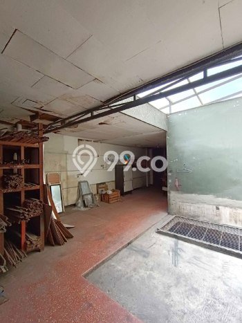 Unit Ruko Dijual di Klojen Malang Luas Tanah 171m2, Luas Bangunan 330m2 Unit Ruko Dijual di Klojen Malang Luas Tanah 171m2, Luas Bangunan 330m2