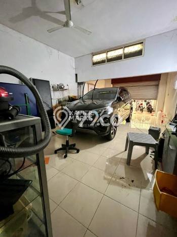 Dijual Rumah Premium dengan Fasilitas Sekitar Komplit di Blimbing, Malang Dijual Rumah Premium dengan Fasilitas Sekitar Komplit di Blimbing, Malang