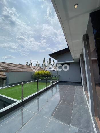 Rumah Eksklusif Dijual LT 525m2 di Blimbing, Malang Rumah Eksklusif Dijual LT 525m2 di Blimbing, Malang