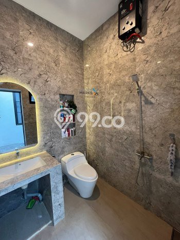 Rumah Strategis Modern Lb 160m2 di Lowokwaru, Malang Rumah Strategis Modern Lb 160m2 di Lowokwaru, Malang