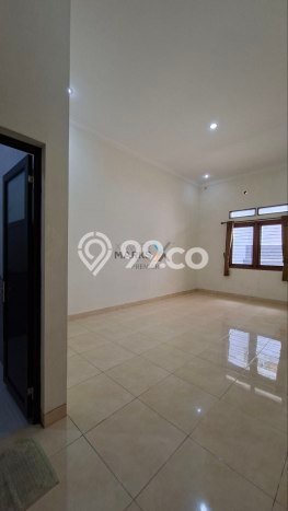 Dijual Rumah Luas Elegan Dengan View Eksklusif di Soekarno Hatta, Malang Dijual Rumah Luas Elegan Dengan View Eksklusif di Soekarno Hatta, Malang