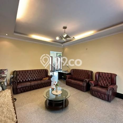 Ready to Use! Premium House LT 330m2 Desain Elegan di Antasari Ready to Use! Premium House LT 330m2 Desain Elegan di Antasari