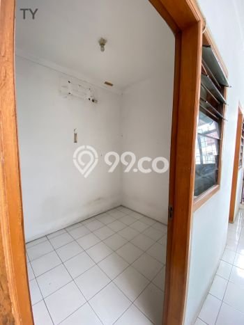 Hunian Mewah LB 250m2 Siap Huni Desain Elegan di Kemang, Jakarta Selatan Hunian Mewah LB 250m2 Siap Huni Desain Elegan di Kemang, Jakarta Selatan