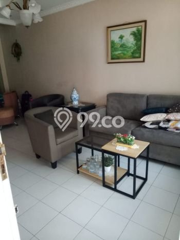 Rumah Luas Asri 3 KT Siap Pakai di Bintaro Tangerang Selatan Rumah Luas Asri 3 KT Siap Pakai di Bintaro Tangerang Selatan