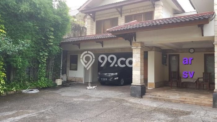 Rumah Elit Modern Tanpa Renovasi di Pejaten Jakarta Selatan Rumah Elit Modern Tanpa Renovasi di Pejaten Jakarta Selatan