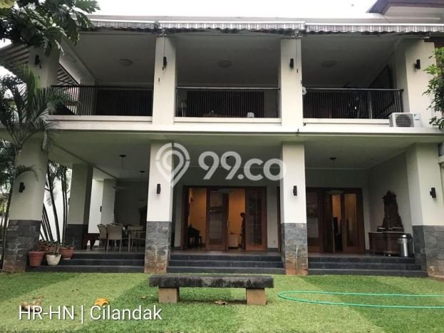 Dijual Rumah Premium dengan Fasilitas Sekitar Komplit di Cilandak, Jakarta Selatan Dijual Rumah Premium dengan Fasilitas Sekitar Komplit di Cilandak, Jakarta Selatan