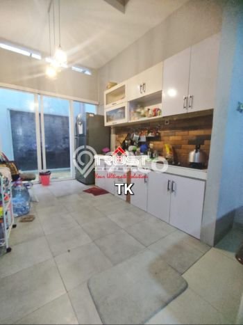 BEST OFFER! Rumah Untuk Investasi di Sektor 9-Bintaro, Luas 100m² Bangunan 150m² BEST OFFER! Rumah Untuk Investasi di Sektor 9-Bintaro, Luas 100m² Bangunan 150m²