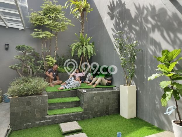 Jual Rumah Luas Megah Dengan View Eksklusif di Bintaro, Tangerang Selatan Jual Rumah Luas Megah Dengan View Eksklusif di Bintaro, Tangerang Selatan