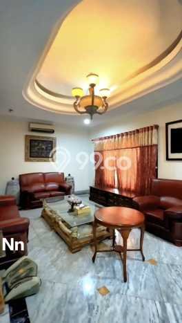 Siap Huni Rumah Mewah 5 Kamar di Kebayoran Baru Dekat ke Mana Saja Siap Huni Rumah Mewah 5 Kamar di Kebayoran Baru Dekat ke Mana Saja