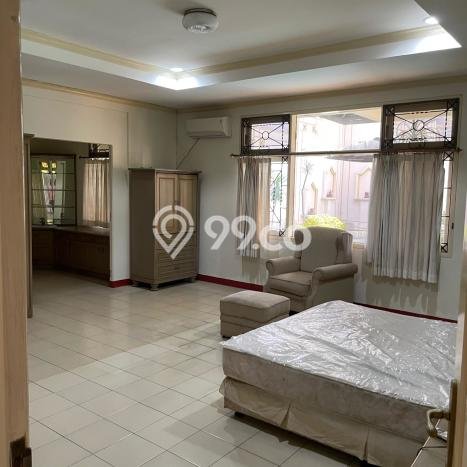 Ready to Use! Luxury House LT 823m2 Desain Elegan di Sektor 1 - Bintaro Ready to Use! Luxury House LT 823m2 Desain Elegan di Sektor 1 - Bintaro