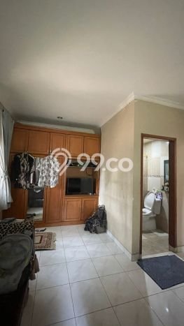 Hunian Mewah LB 200m2 Siap Huni Desain Elegan di Bintaro, Tangerang Selatan Hunian Mewah LB 200m2 Siap Huni Desain Elegan di Bintaro, Tangerang Selatan