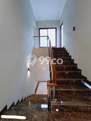 Dijual Rumah Mewah Exclusive di Pesanggrahan, Jakarta Selatan Dijual Rumah Mewah Exclusive di Pesanggrahan, Jakarta Selatan