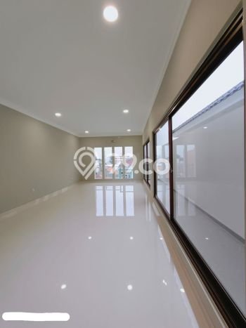 Dijual Rumah Mewah Exclusive di Pesanggrahan, Jakarta Selatan Dijual Rumah Mewah Exclusive di Pesanggrahan, Jakarta Selatan