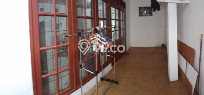 For Sale! Premium House LT 180m2 Desain Elegan di Bintaro For Sale! Premium House LT 180m2 Desain Elegan di Bintaro