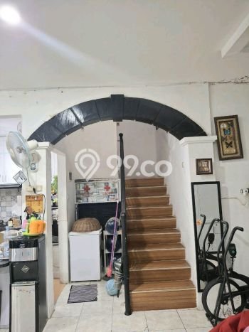 Dijual Hunian Rumah Terawat 5 Kamar di Jatimelati, Bekasi Dijual Hunian Rumah Terawat 5 Kamar di Jatimelati, Bekasi