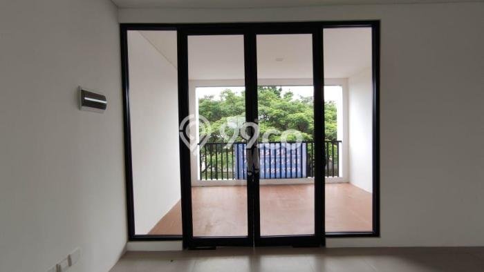 Ruko disewakan lokasi strategis Lippo Cikarang Cikarang 185m2 Ruko disewakan lokasi strategis Lippo Cikarang Cikarang 185m2