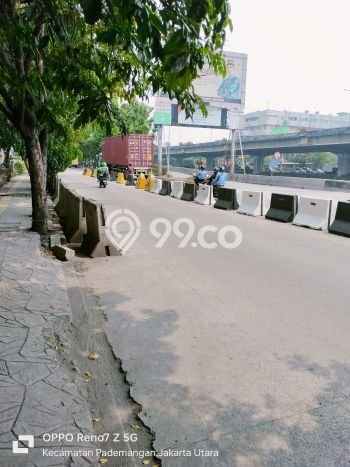 AREA BISNIS! Ruko Kawasan Ancol, Luas 1500m², Lokasi Strategis AREA BISNIS! Ruko Kawasan Ancol, Luas 1500m², Lokasi Strategis