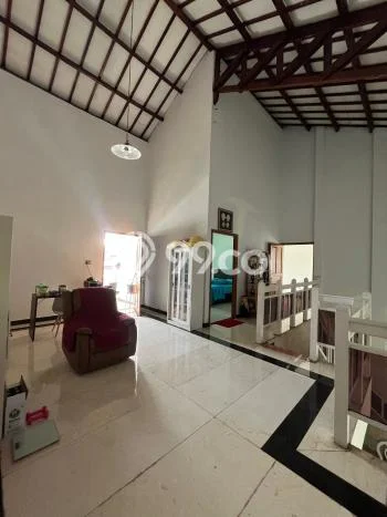 Hunian Mewah LB 350m2 Siap Pakai Desain Elegan di Tidung, Makassar Hunian Mewah LB 350m2 Siap Pakai Desain Elegan di Tidung, Makassar