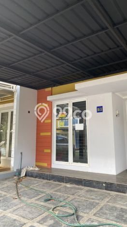 For Sale Rumah 4 Kamar Lokasi Ideal Nyaman dan Strategis di Somba Opu For Sale Rumah 4 Kamar Lokasi Ideal Nyaman dan Strategis di Somba Opu