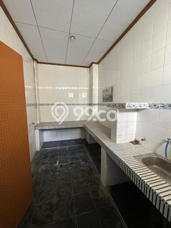 Ruko Strategis Kawasan Lariang Bangi, Luas 90m², Pusat Bisnis, Akses Lariang Bangi, Makassar, Makassar Ruko Strategis Kawasan Lariang Bangi, Luas 90m², Pusat Bisnis, Akses Lariang Bangi, Makassar, Makassar