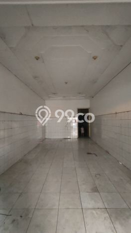 Disewakan Ruko Premium di Bontoala, Luas 135m², Area Utama Disewakan Ruko Premium di Bontoala, Luas 135m², Area Utama