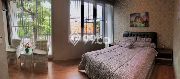 Rumah Luxury Modern Tanpa Renovasi di Lebak Bulus Jakarta Selatan Rumah Luxury Modern Tanpa Renovasi di Lebak Bulus Jakarta Selatan