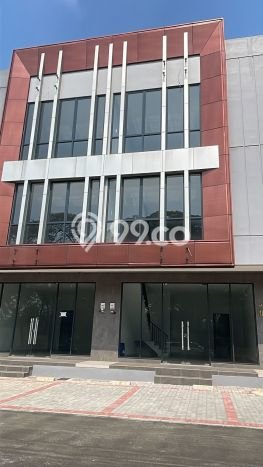 FOR RENT! Ruko di Kota Wisata Cocok untuk Bisnis 180m2 FOR RENT! Ruko di Kota Wisata Cocok untuk Bisnis 180m2