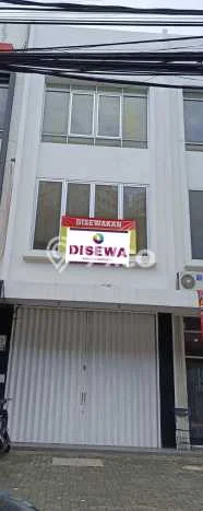 Ruko di , Luas 200m2m², Area Bisnis, Disewakan Ruko di , Luas 200m2m², Area Bisnis, Disewakan