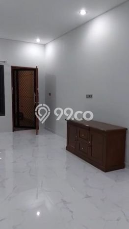 Disewakan! Rumah 4 Kamar Tidur &
3 Kamar Mandi di Prima Harapan, Bekasi Disewakan! Rumah 4 Kamar Tidur &
3 Kamar Mandi di Prima Harapan, Bekasi