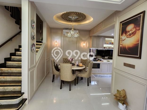 Rumah Eksklusif Dijual LT 144m2 di Cakung, Jakarta Timur Rumah Eksklusif Dijual LT 144m2 di Cakung, Jakarta Timur