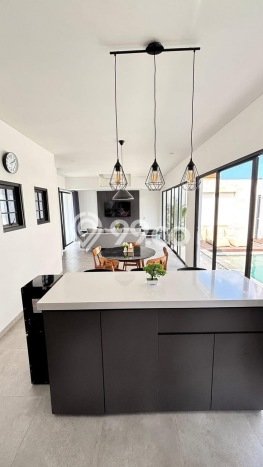 Rumah area Kedungu, 4 KT, Design Modern, Luas 216m² Bangunan 204m² Rumah area Kedungu, 4 KT, Design Modern, Luas 216m² Bangunan 204m²