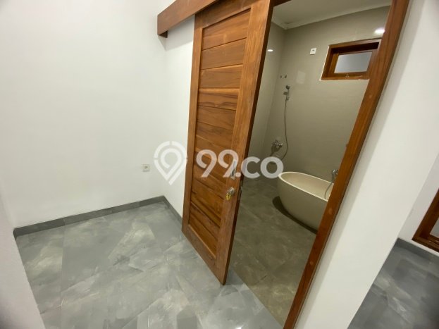 For Sale! Premium House LT 180m2 Desain Elegan di Renon For Sale! Premium House LT 180m2 Desain Elegan di Renon