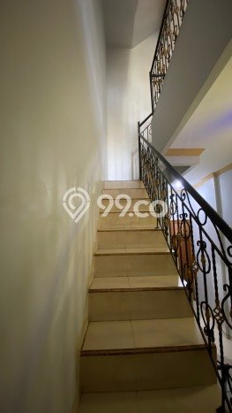 Rumah Mewah Siap Huni LT 112m2 di Tambora, Jakarta Barat Rumah Mewah Siap Huni LT 112m2 di Tambora, Jakarta Barat