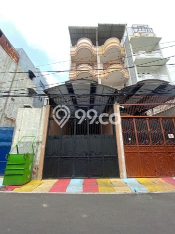 Rumah Mewah Siap Huni LT 112m2 di Tambora, Jakarta Barat Rumah Mewah Siap Huni LT 112m2 di Tambora, Jakarta Barat