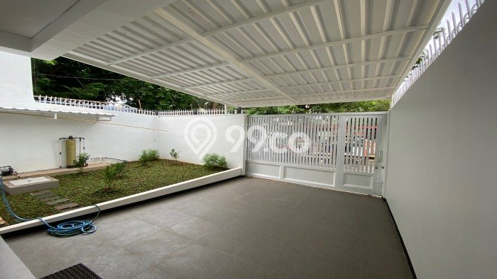 Dijual Rumah Mewah Megah Dengan View Cantik di Roxy, Jakarta Pusat Dijual Rumah Mewah Megah Dengan View Cantik di Roxy, Jakarta Pusat