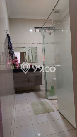 Rumah Elit LB 300m2 Siap Pakai Desain Elegan di Sunter, Jakarta Utara Rumah Elit LB 300m2 Siap Pakai Desain Elegan di Sunter, Jakarta Utara
