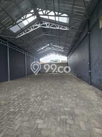 PRIME AREA! Rumah kawasan Candisari, 2 KT, Lingkungan Elite, Luas 260m2m² Bangunan 180m2m² PRIME AREA! Rumah kawasan Candisari, 2 KT, Lingkungan Elite, Luas 260m2m² Bangunan 180m2m²