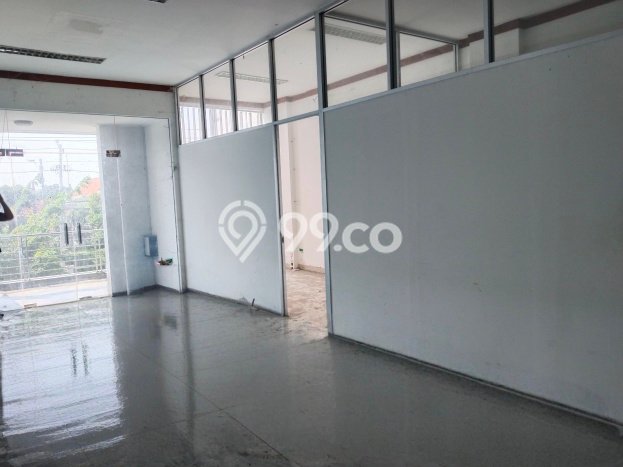 Disewakan Ruko di Kawasan Ramai Gajahmada Luas 540m2 Disewakan Ruko di Kawasan Ramai Gajahmada Luas 540m2