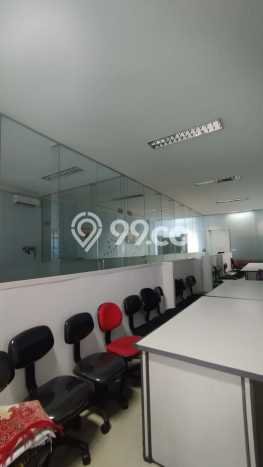 Kantor paling strategis disewakan di Semarang Barat Semarang Kantor paling strategis disewakan di Semarang Barat Semarang