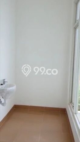 Ruko Strategis di , Luas 180m2m², Akses Utama, Berkembang Ruko Strategis di , Luas 180m2m², Akses Utama, Berkembang